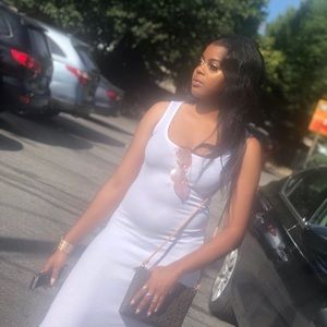 Meet your Posher, Zaynab